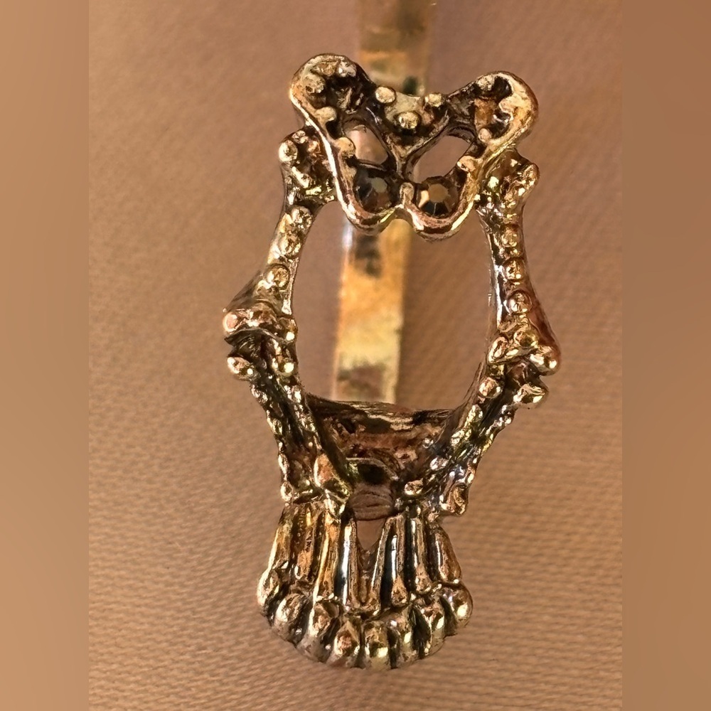 Skeleton Queen Multi-Finger Ring - Picture 14 of 16